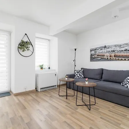 شقة Bright Studio Rynek Debnicki By Renters *